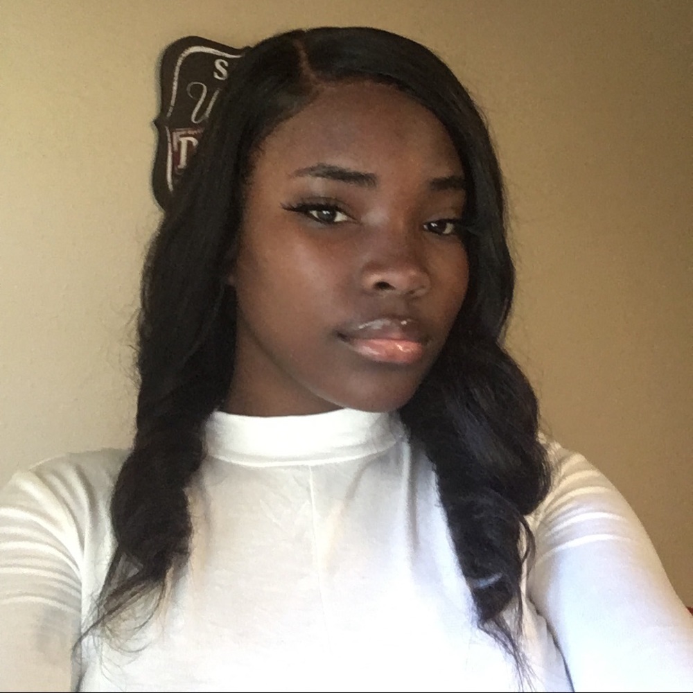 Meet your Posher, Savannah